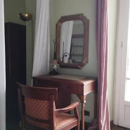 Apartment Helios - Centre, Lake, 10' Car - Free Parking Self Check-in Airco *