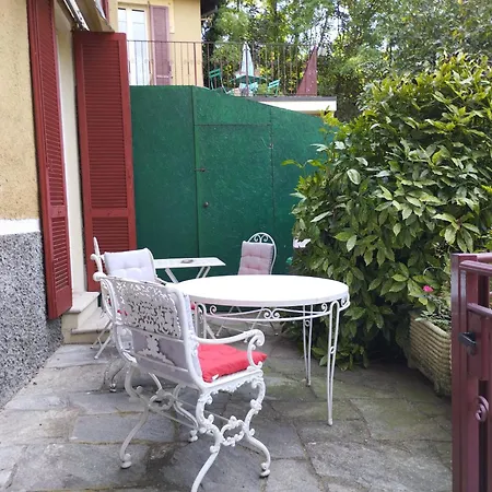 Apartment Helios - Centre, Lake, 10' Car - Free Parking Self Check-in Airco Varese