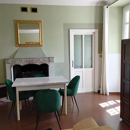 Helios - Centre, Lake, 10' Car - Free Parking Self Check-in Airco Apartment *